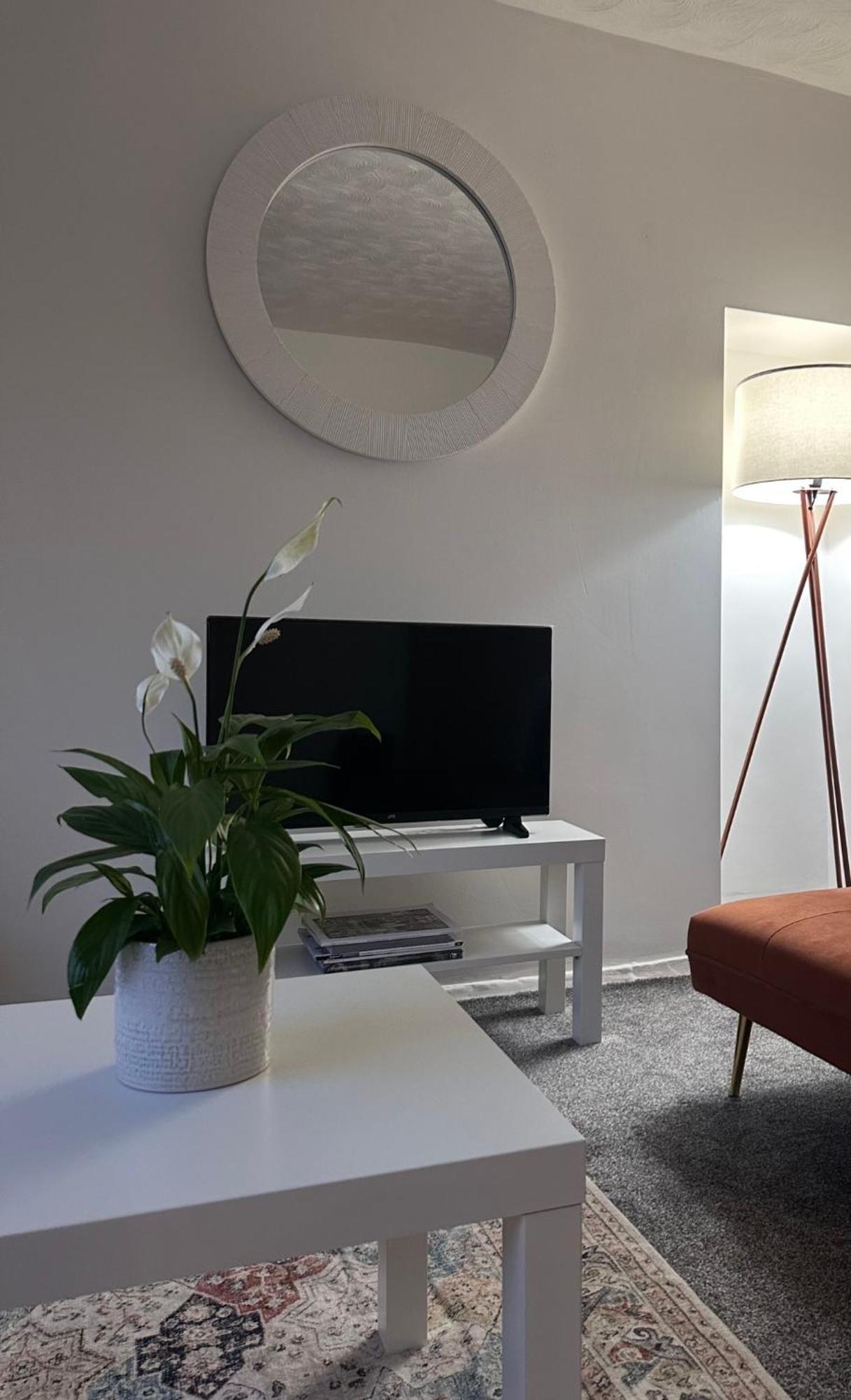 Ocean Village Marina 2 Bedroom Apartment With Balcony! Southampton Exteriör bild